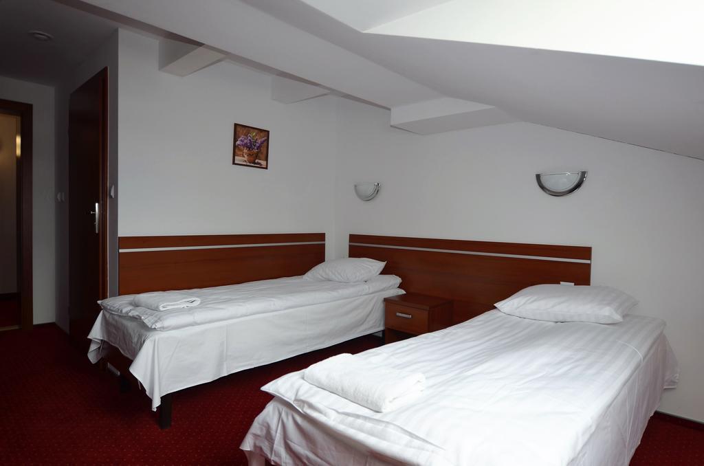 Bed and Breakfast Gorska Dolina Строне-Слёнске Номер фото